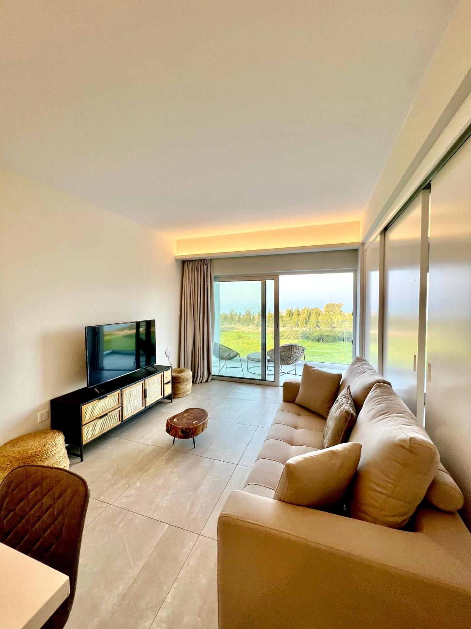 Emerald Suites Protaras Exteriér fotografie